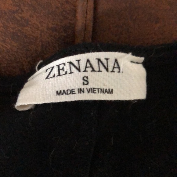 Tank top for dog moms - Picture 2 of 3